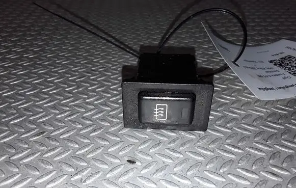 Opel Frontera A Windscreen/window heater switch