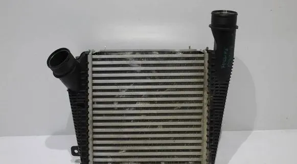 Porsche Panamera (971) Intercooler radiator