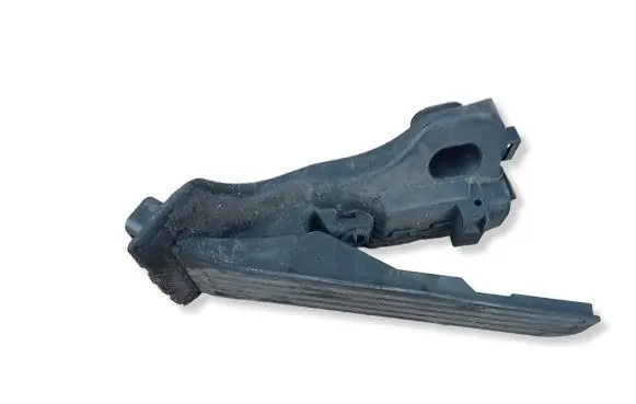 Volkswagen PASSAT B6 Accelerator throttle pedal 1K1721503L 6PV00860000