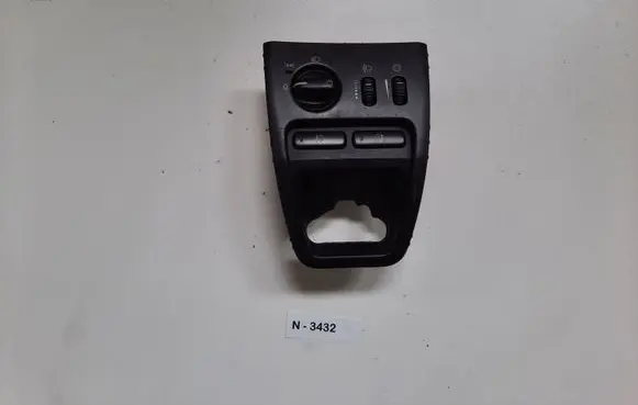 Volvo XC90 Light switch 30739304
