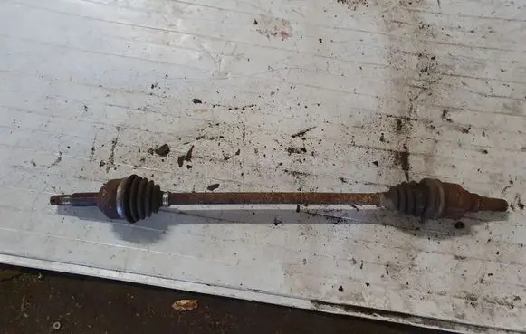 Chrysler Pacifica Rear driveshaft NOCODE