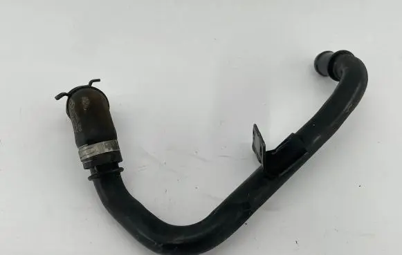 Audi A4 S4 B8 8K Breather/breather pipe/hose 057103493A