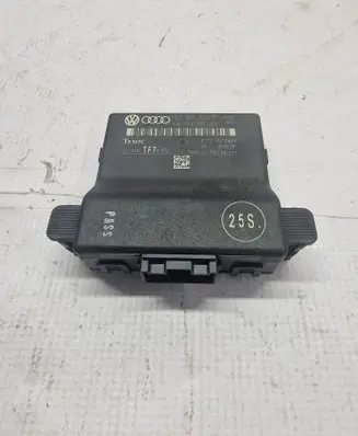 Seat Altea Gateway control module 1K0907530P 1K0907951
