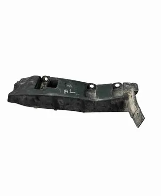 Seat Leon (1P) Rear bumper mounting bracket 1P0807394A