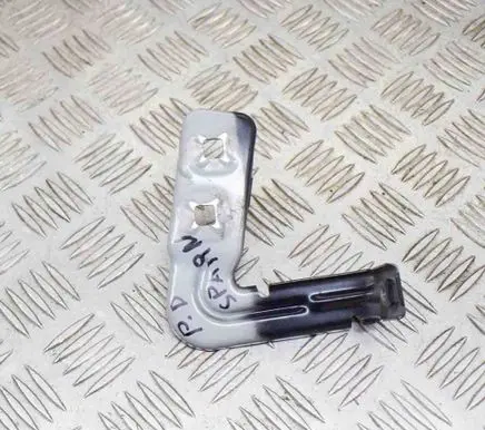 BMW 2 F22 F23 Fender mounting bracket