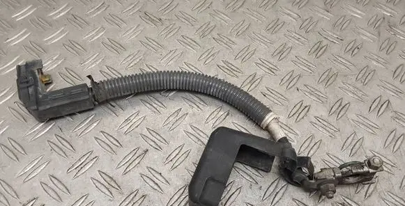 Toyota Verso Positive cable (battery)
