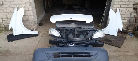 Mercedes-Benz Vito Viano W639 Front piece kit