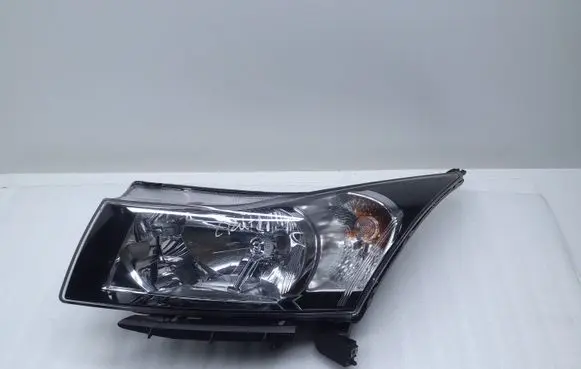 Chevrolet Cruze Headlight/headlamp J30013063