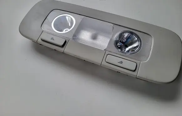 Skoda Octavia Mk3 (5E) Rear seat light