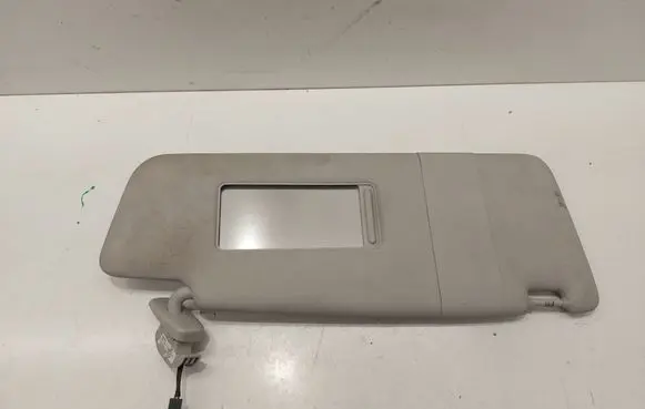 Sun visor
