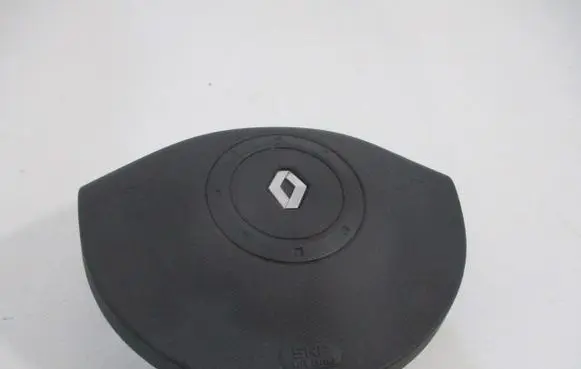 Renault Megane II Steering wheel airbag