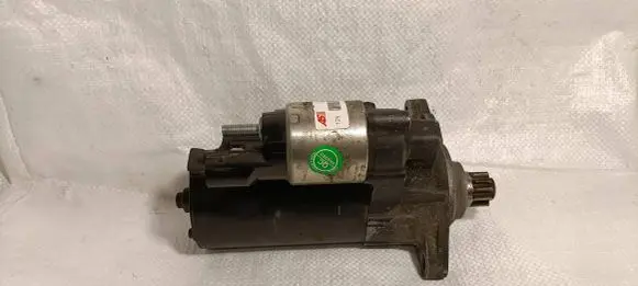 Volkswagen Touran I Starter motor