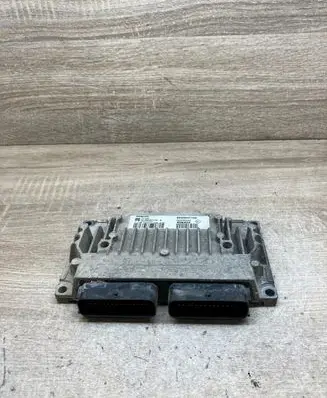 Renault Megane II Gearbox control unit/module 8200647195 S126027102A
