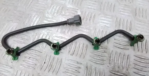 Volvo V60 Fuel return line/hose 1313040