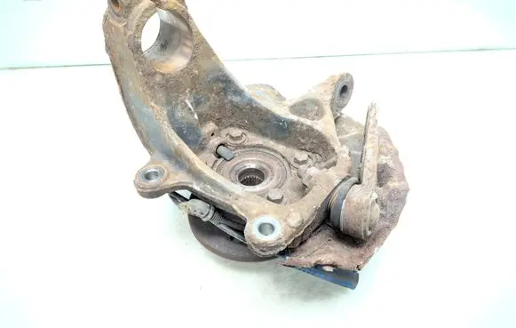 Mini One - Cooper Coupe R56 Front wheel hub spindle knuckle 6793819 34526793819