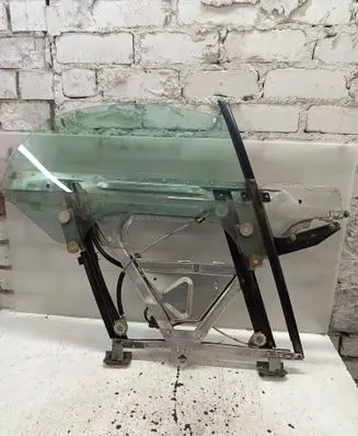 Front door window regulator with motor
