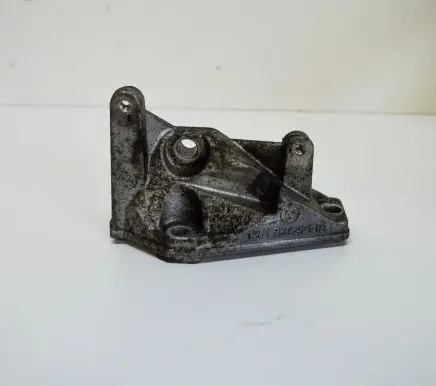 BMW 5 GT F07 Fuel pump bracket 7805421