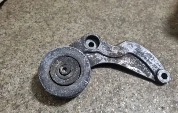 Generator/alternator bracket