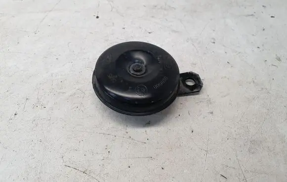 Toyota RAV 4 (XA40) Horn signal 8652020300 531008