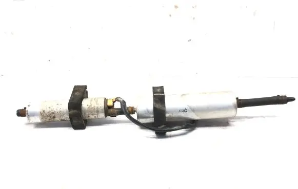 Audi A4 S4 B8 8K Fuel injection high pressure pump 8K0906095