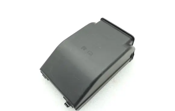 Volvo XC90 Fuse box cover 31398057