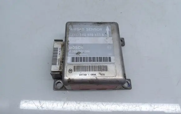 Audi A4 S4 B5 8D Airbag control unit/module 0285001086