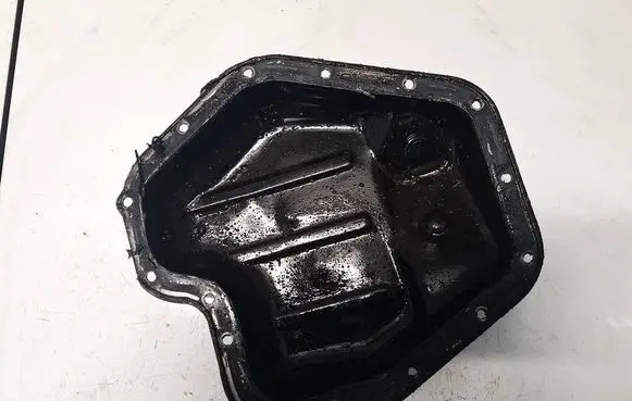 Subaru B9 Tribeca Oil sump 