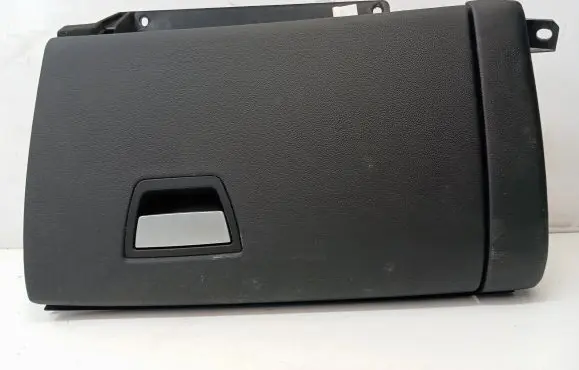 Maserati Ghibli Glove box 670017255