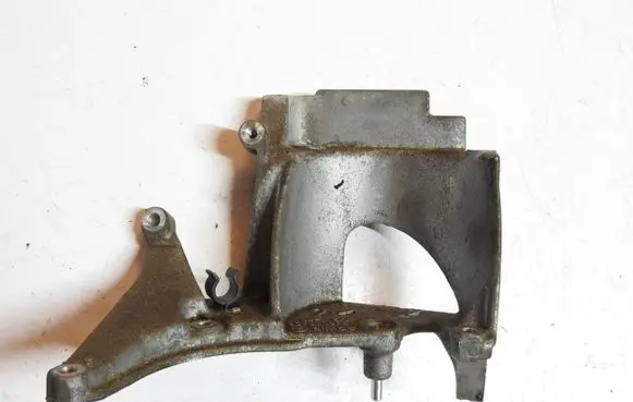 Peugeot 208 I Fuel filter bracket/mount holder 9672309780