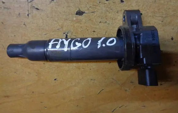 Toyota Aygo AB40 High voltage ignition coil 90919W2002