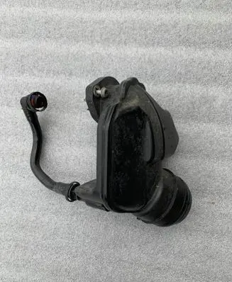 Seat Leon (5F) Intake resonator 05E129654B