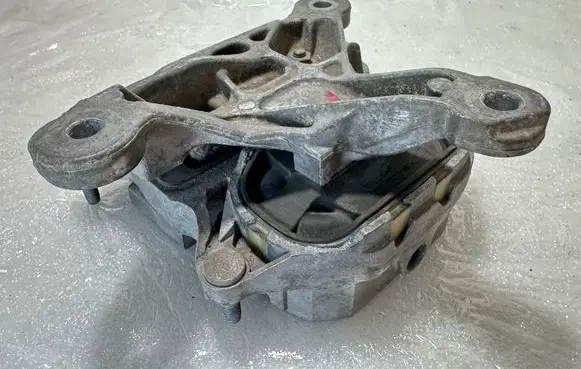 Audi A6 S6 C7 4G Gearbox mount 4G0399291C MP5456
