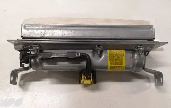 Volkswagen Polo Passenger airbag 30348707A 6Q0880204C