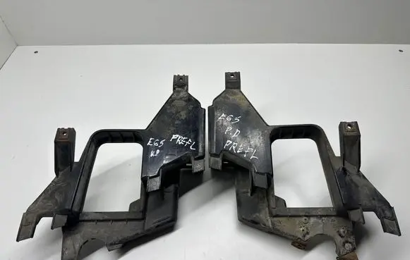 BMW 7 E65 E66 Headlight washer nozzle holder 