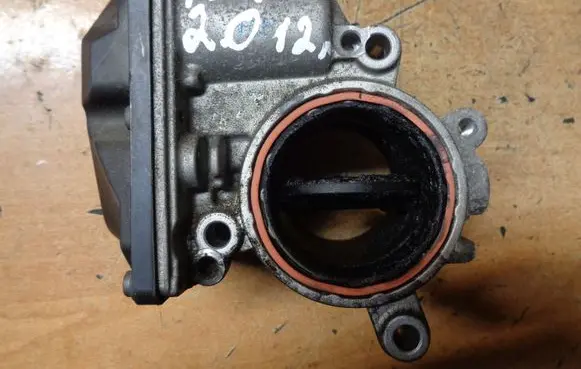 Audi A4 S4 B8 8K Throttle valve 03L128063K