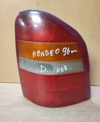 Ford Mondeo MK II Rear/tail lights 93BG13N004EA