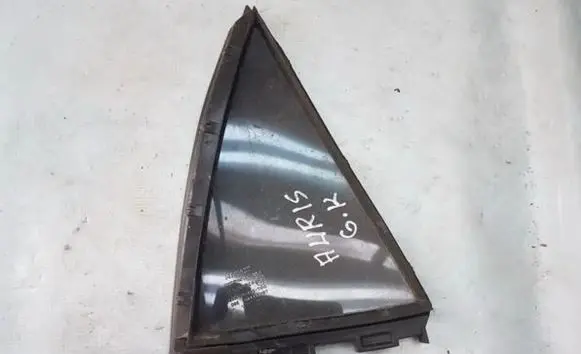Rear vent window glass