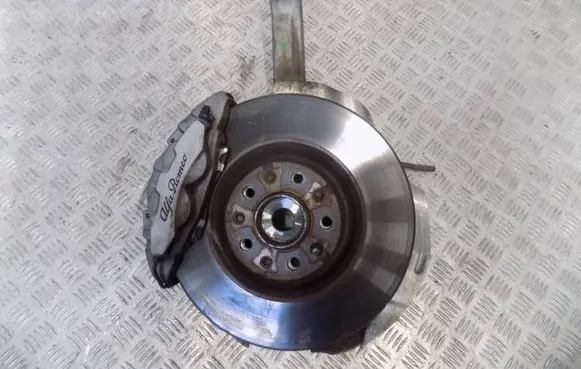 Alfa Romeo Stelvio Front wheel hub spindle knuckle 19070EA02