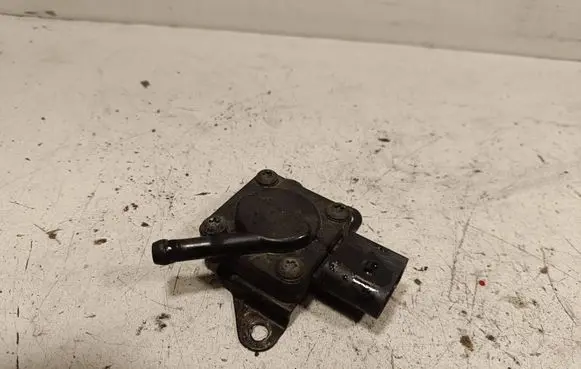 BMW 7 F01 F02 F03 F04 Exhaust gas pressure sensor 7808013