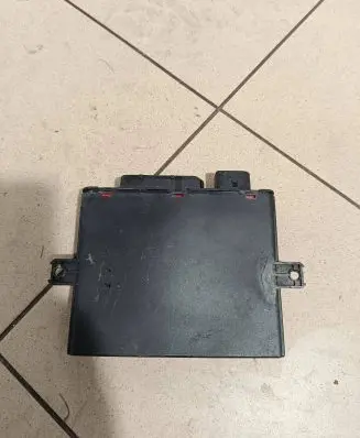 Audi A8 S8 D3 4E Comfort/convenience module 4E0909131 4E0910131 5WK47012