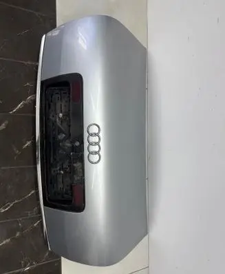 Audi A6 S6 C5 4B Tailgate/trunk/boot lid