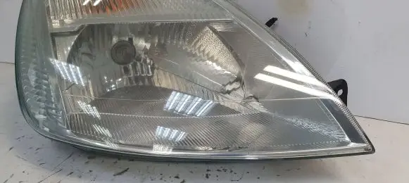 Ford Fiesta Headlight/headlamp 2S6X-13W029AH