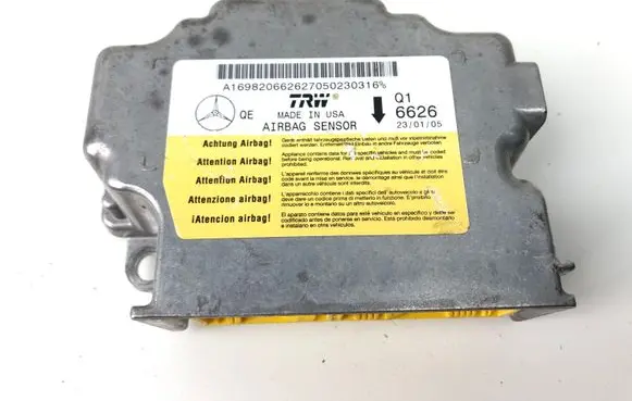 Mercedes-Benz A W169 Airbag control unit/module A1698206626 A169820662627050230316