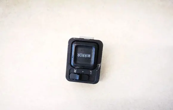 Honda Civic Wing mirror switch mh167l