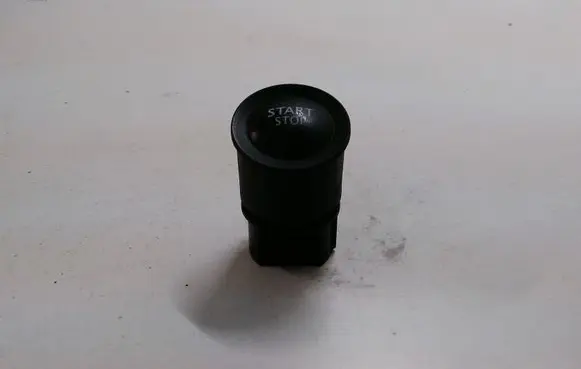 Engine start stop button switch