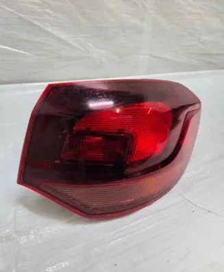 Opel Astra J Rear/tail lights 13314051