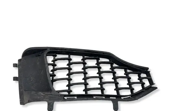 Maserati Levante Front bumper lower grill 670041952