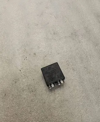 Audi A8 S8 D2 4D Other relay 4A0919471 5KG00656800
