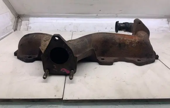 Volvo S40, V40 Exhaust manifold 9646849080