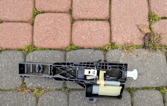 Renault Megane IV Front door exterior handle 806067663R